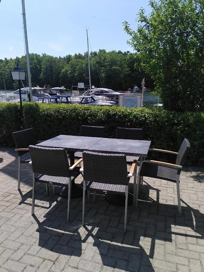 Hotel Spree Idyll Berlin 3*,