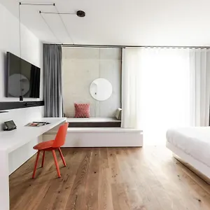 Kpm & Residences ***** Berlín